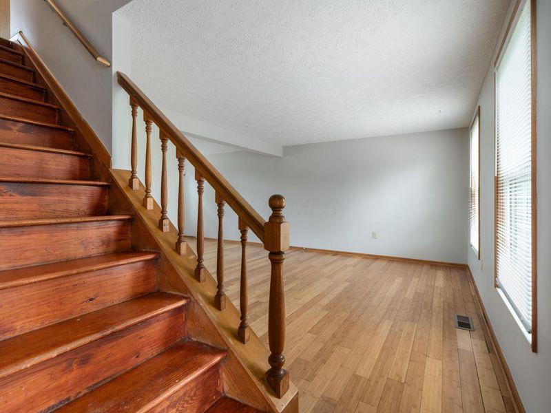 95 Highmeadows Circle , Powell, OH 43065 Photo 5