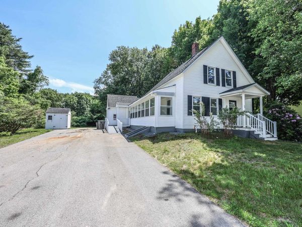 32 Raymond Road, Auburn, NH 03032