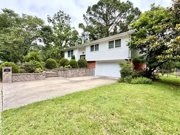 101 N Rod Lane , Carbondale, IL 62901