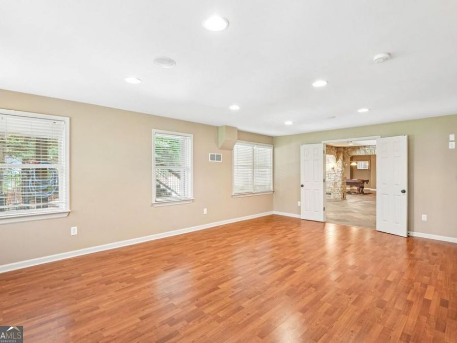 Property Image 62