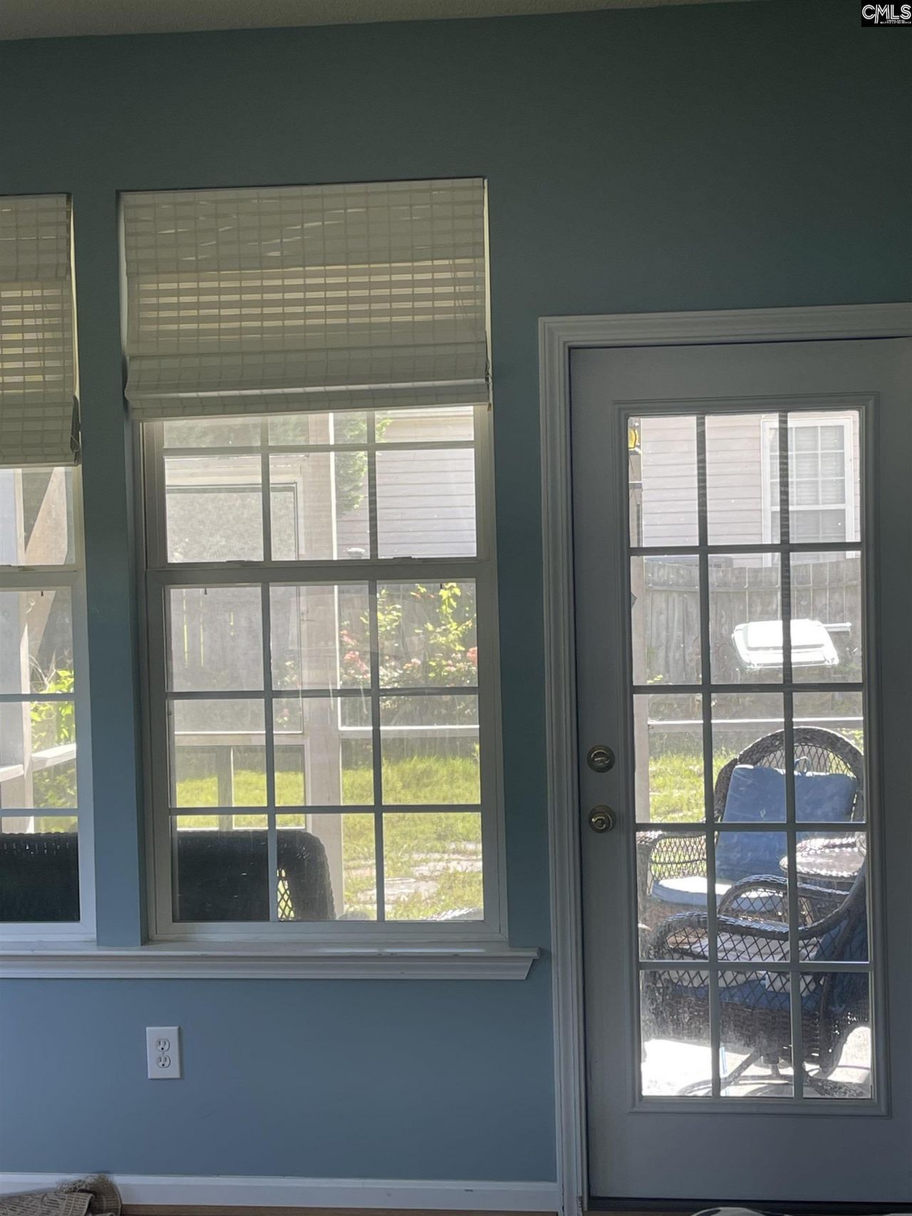 332 Buckthorne Drive  Photo 23