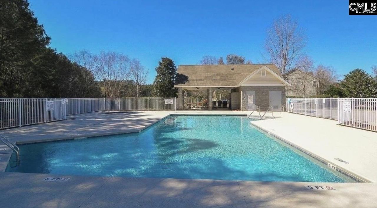 332 Buckthorne Drive  Photo 26