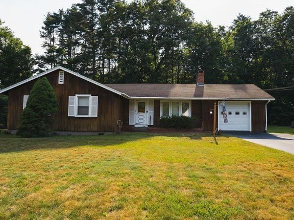 40 Newell Pond Rd, Greenfield, MA 01301