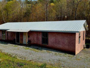 1031 County Road 110 , Athens, TN 37303