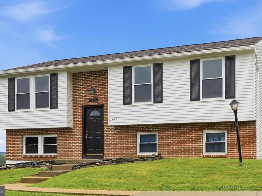224 Tamarack Way, Brunswick, MD 21716 Main Photo