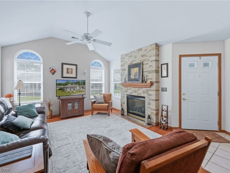 1948 S Lincoln Avenue , Unit 1, Salem, OH 44460 Photo 6