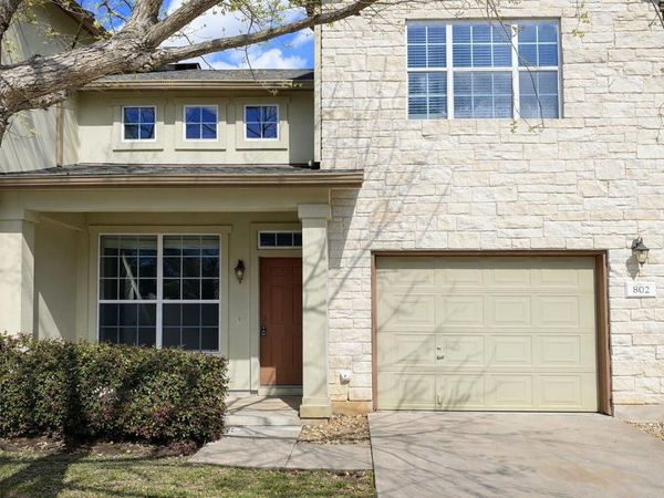 2410 Great Oaks DR , Unit 802, Round Rock, TX 78681
