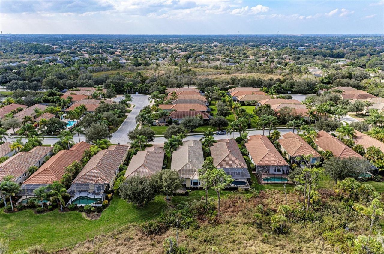7361 Wexford Court , Lakewood Ranch, FL 34202 Photo