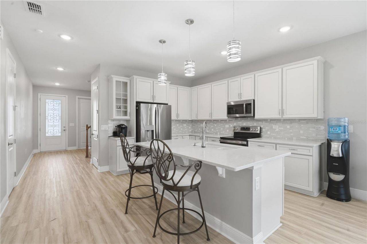 31707 Broadwater Avenue , Leesburg, FL 34748 Photo