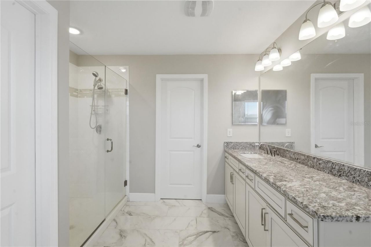 31707 Broadwater Avenue , Leesburg, FL 34748 Photo