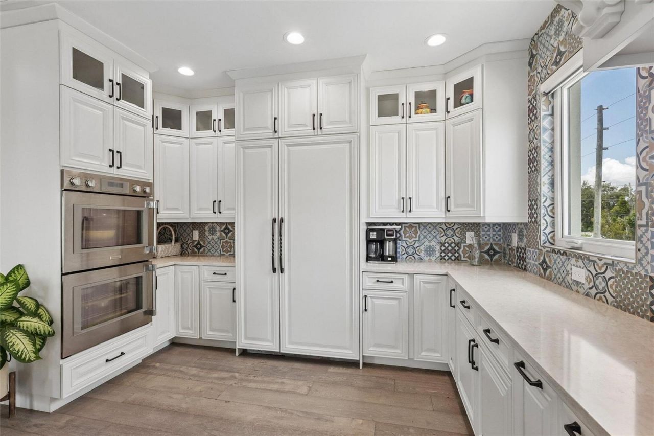501 40th Avenue Ne, Saint Petersburg, FL 33703 Photo