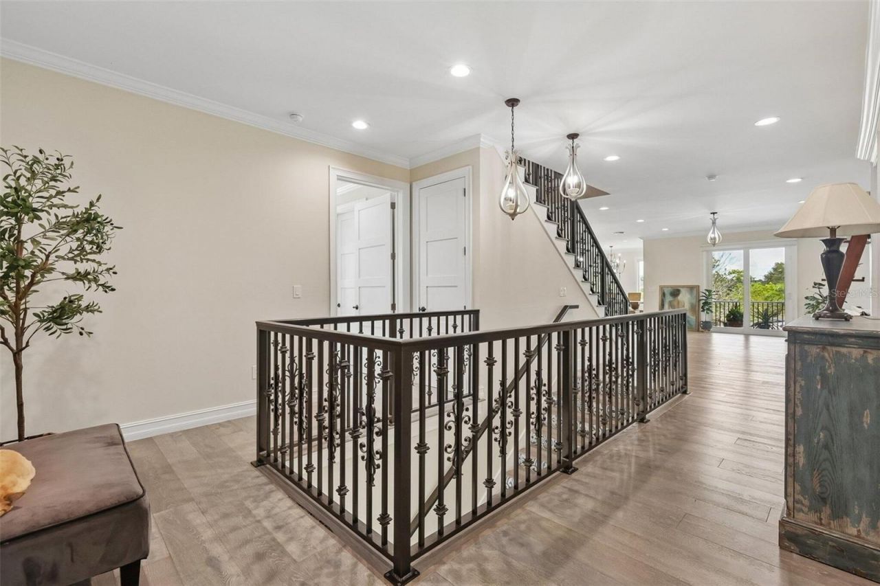 501 40th Avenue Ne, Saint Petersburg, FL 33703 Photo