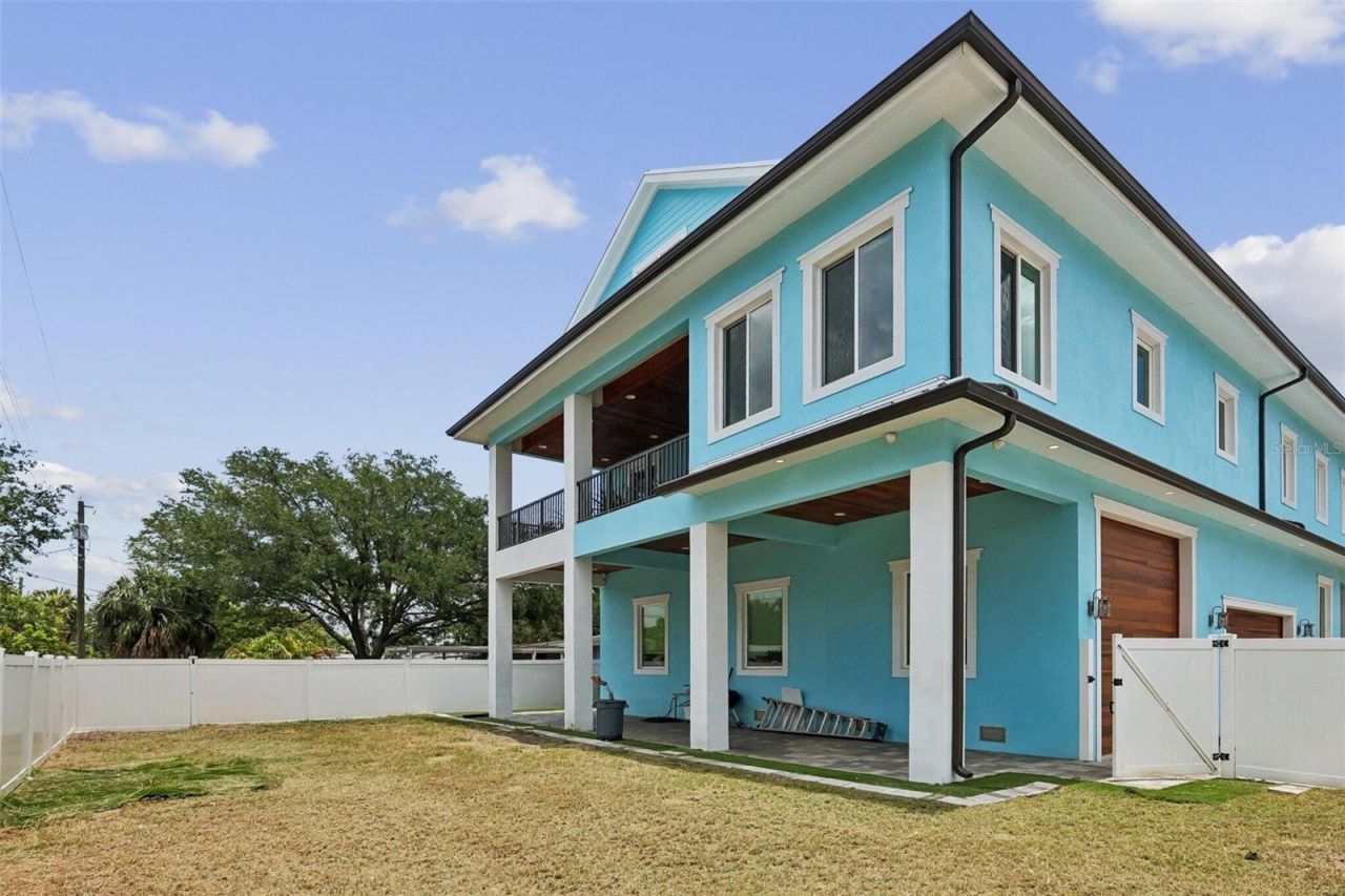 501 40th Avenue Ne, Saint Petersburg, FL 33703 Photo