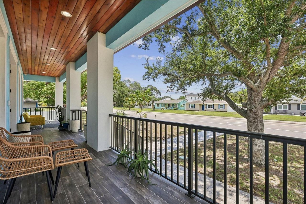 501 40th Avenue Ne, Saint Petersburg, FL 33703 Photo