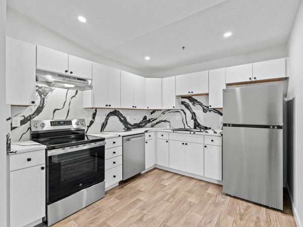 56 W 12th Street, Unit D, West Palm Beach, FL 33404