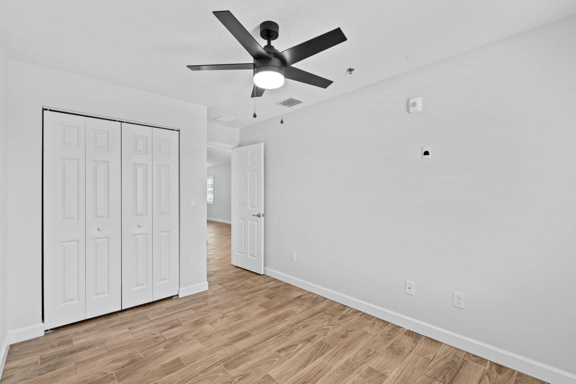 56 W 12th Street, Unit D, Riviera Beach, FL 33404 Photo