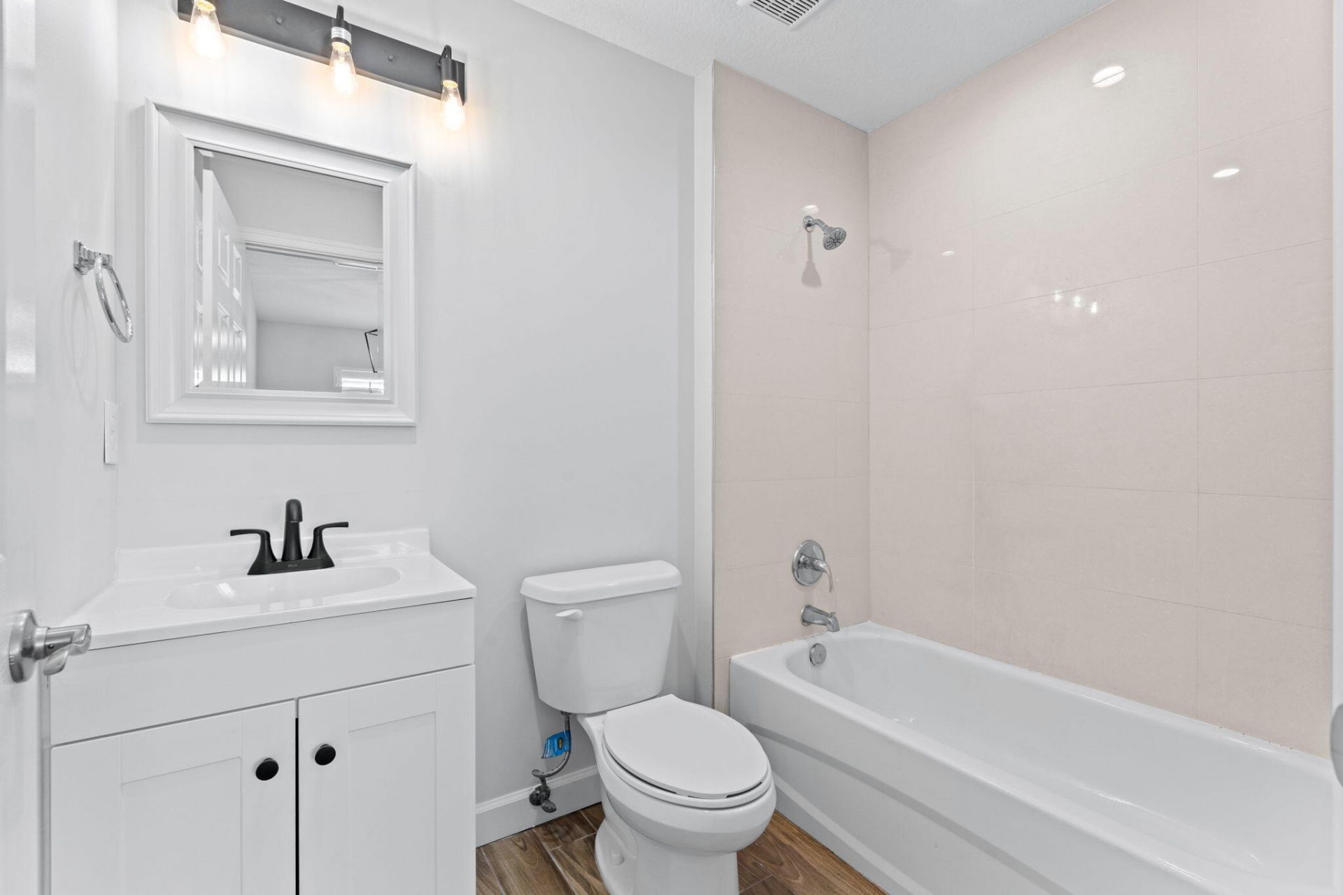 56 W 12th Street, Unit D, Riviera Beach, FL 33404 Photo