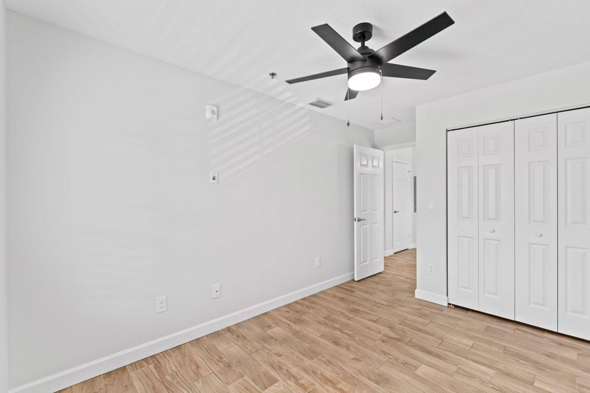 56 W 12th Street, Unit D, Riviera Beach, FL 33404 Photo
