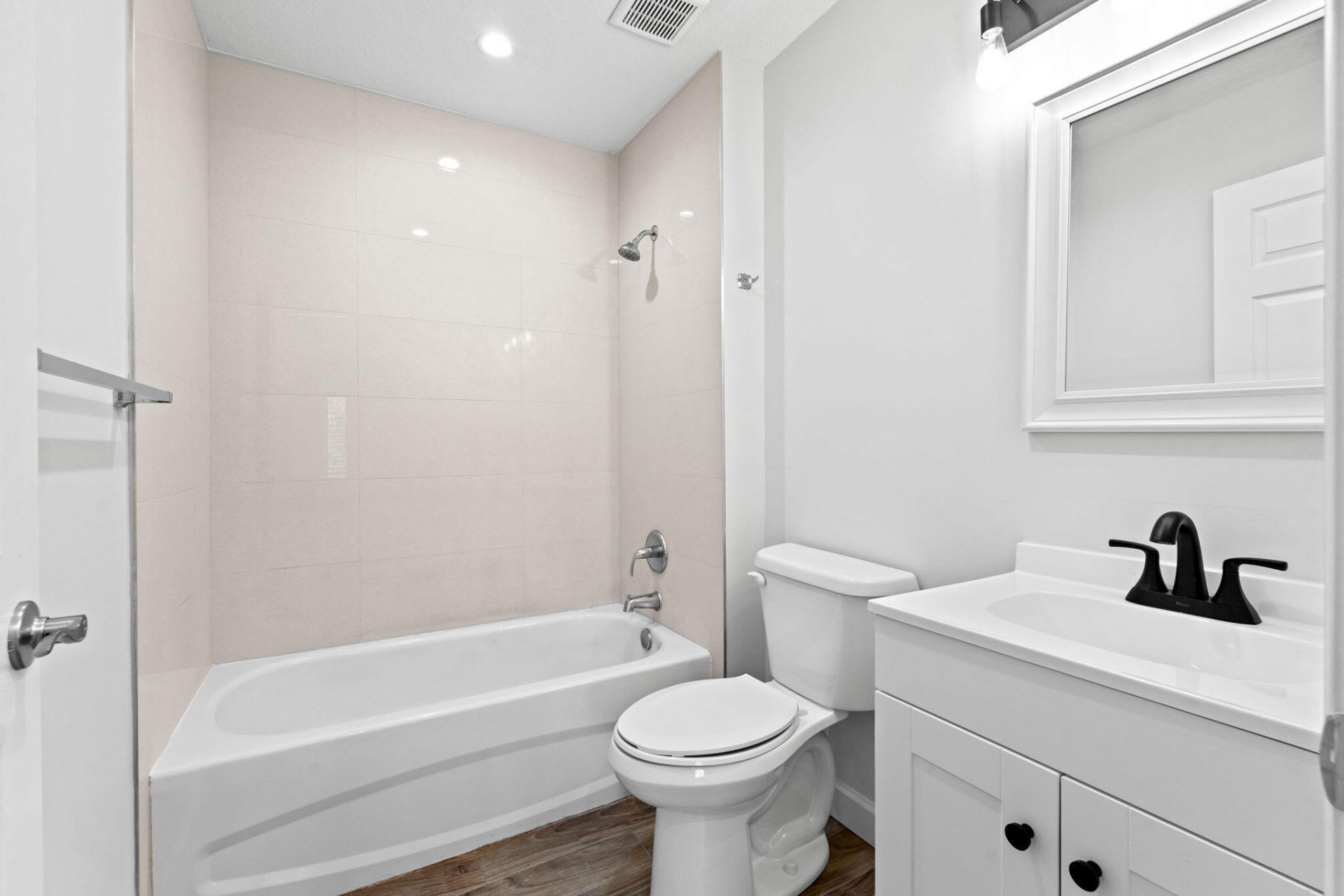 56 W 12th Street, Unit D, Riviera Beach, FL 33404 Photo