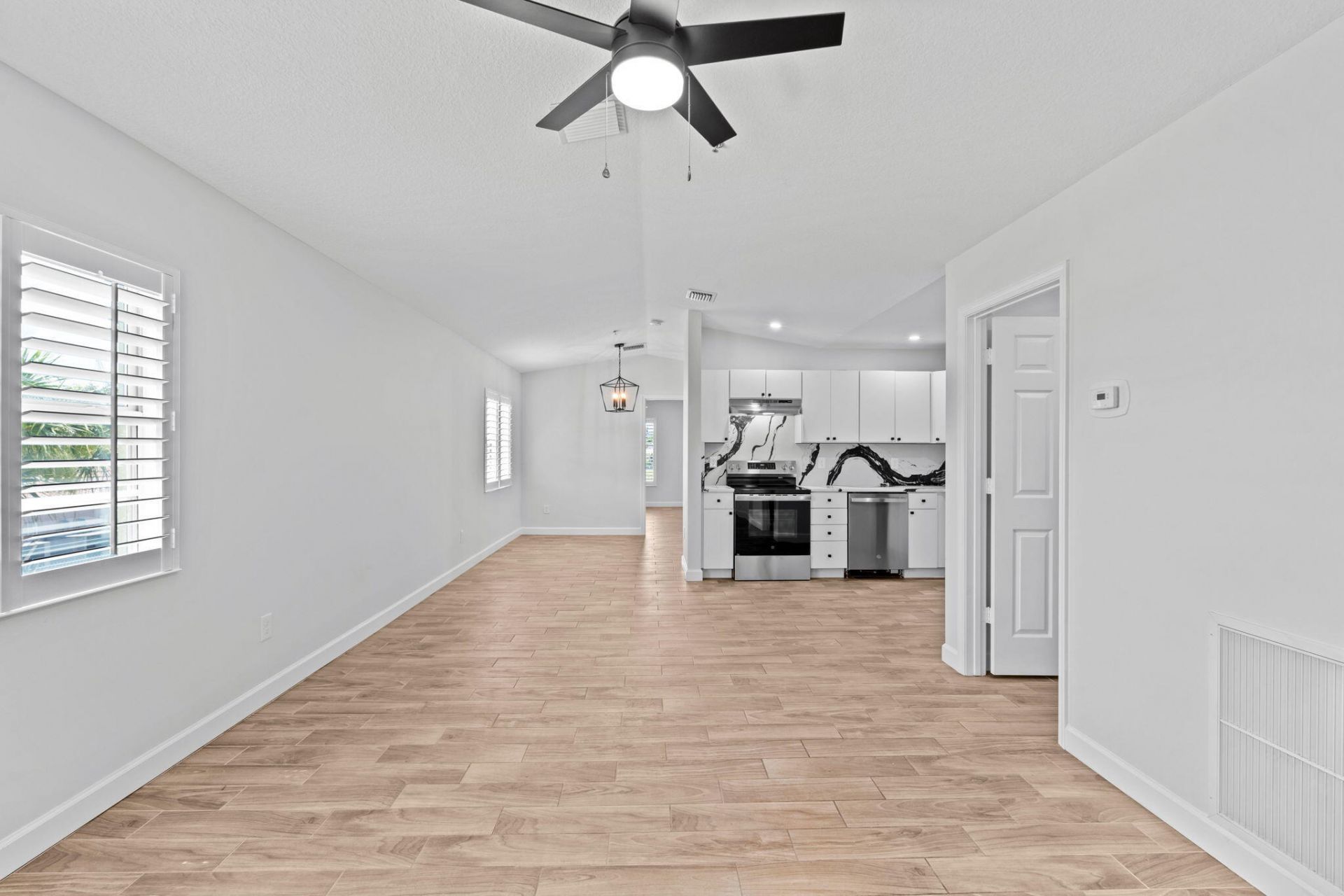 56 W 12th Street, Unit D, Riviera Beach, FL 33404 Photo