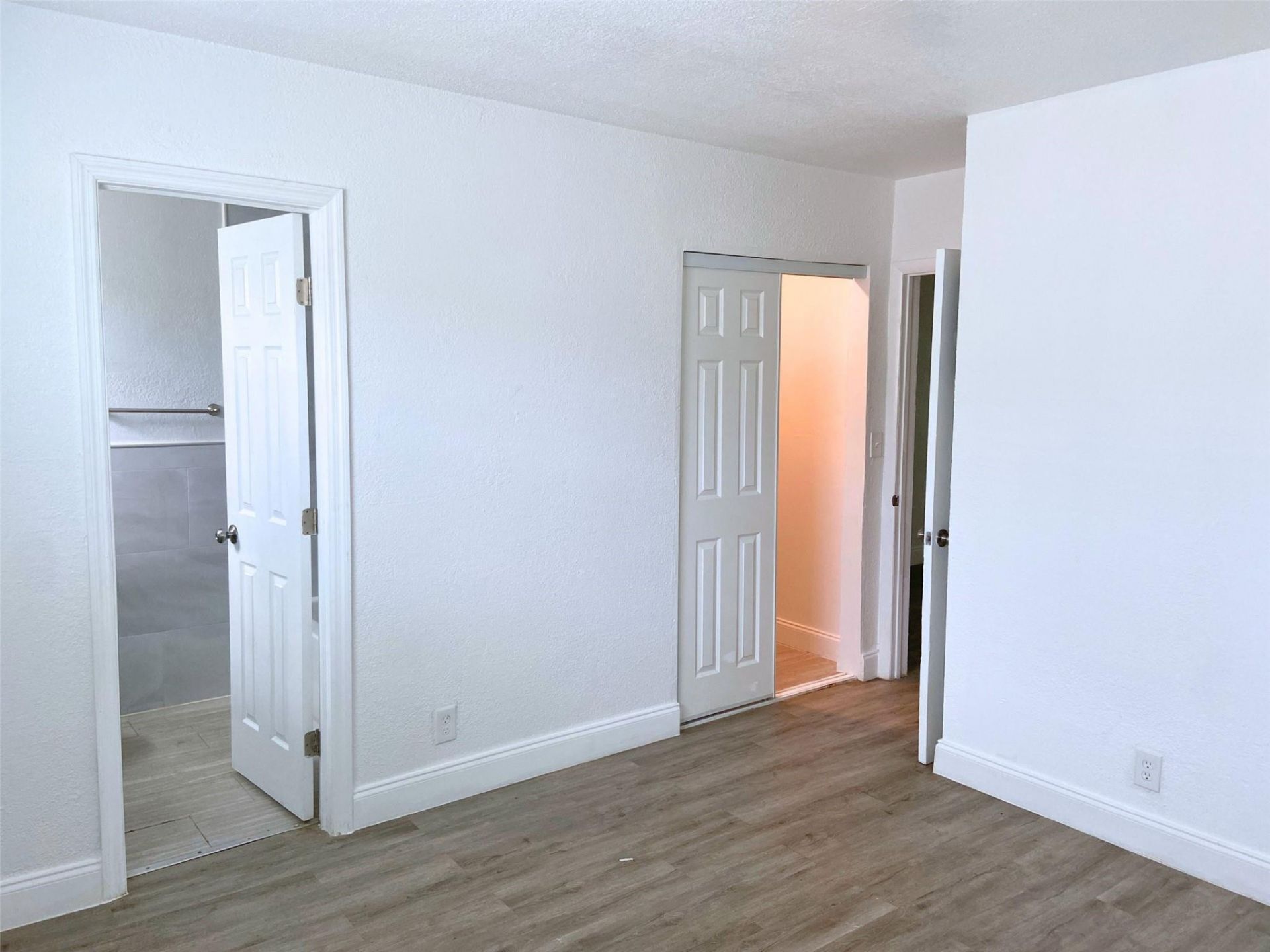 240 SW 8th Street, Unit 10, Pompano Beach, FL 33060 Photo