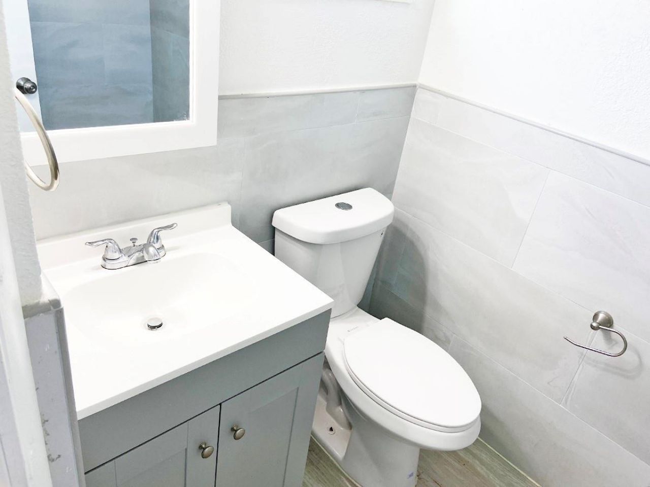 240 SW 8th Street, Unit 10, Pompano Beach, FL 33060 Photo