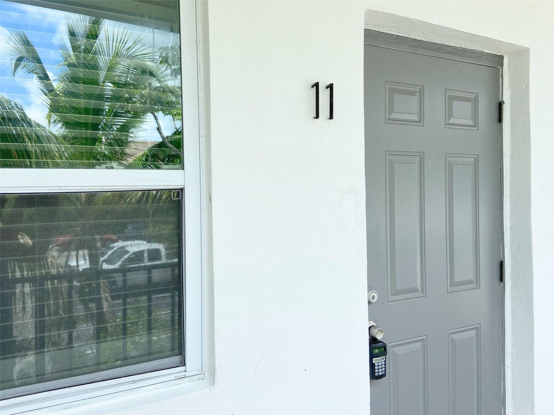 240 SW 8th Street, Unit 10, Pompano Beach, FL 33060 Photo