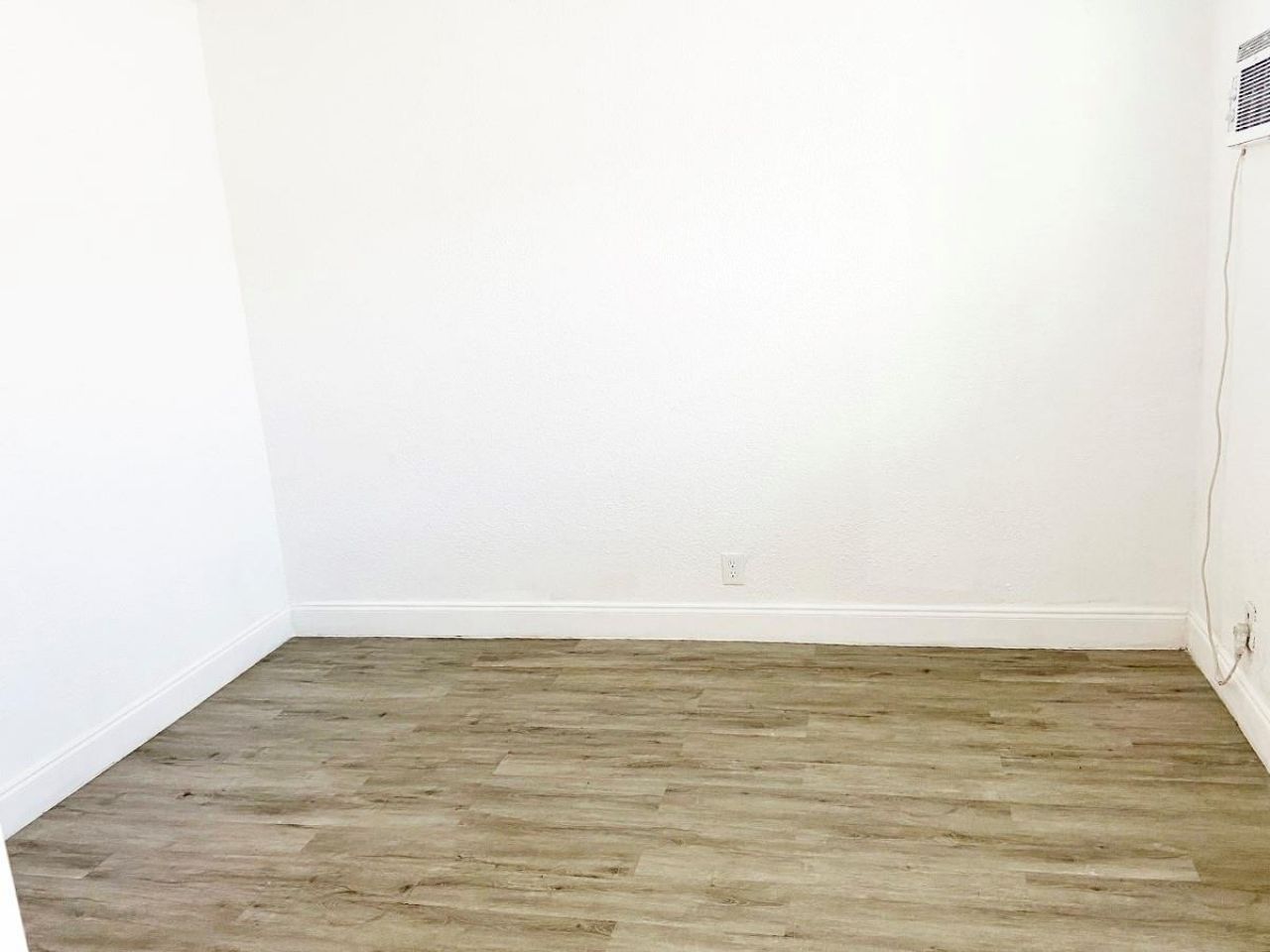 240 SW 8th Street, Unit 10, Pompano Beach, FL 33060 Photo