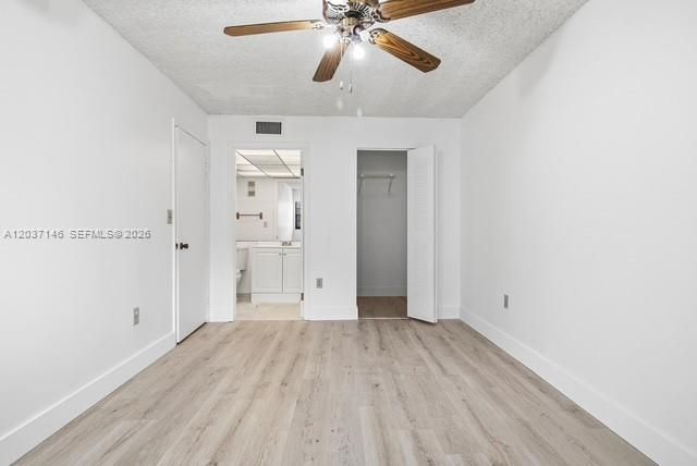 907 NE 199th St, Unit 106, Miami, FL 33179 Photo