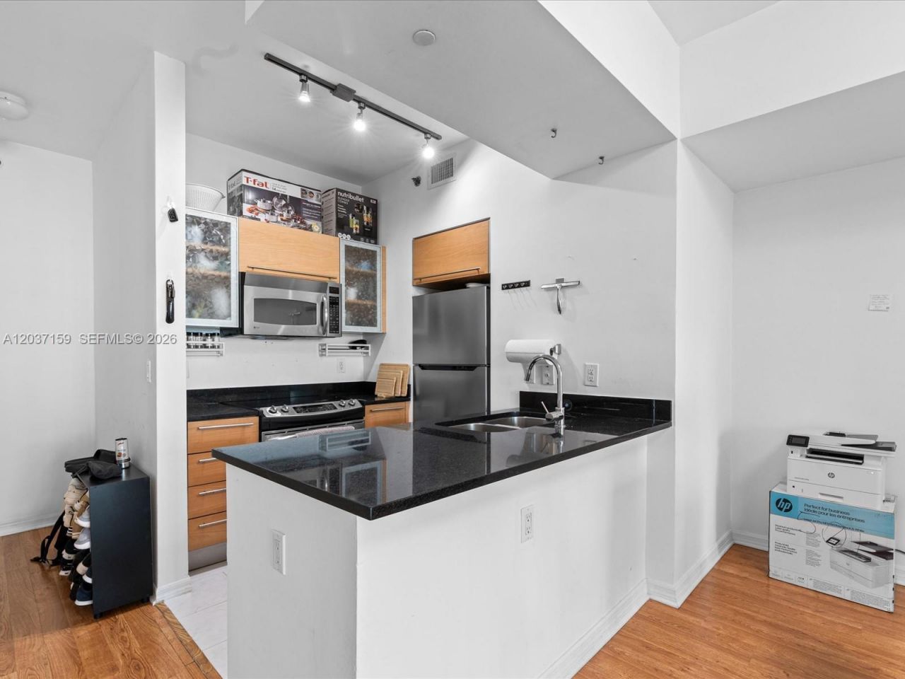 950 Brickell Bay Dr , Unit 501, Miami, FL 33131 Photo