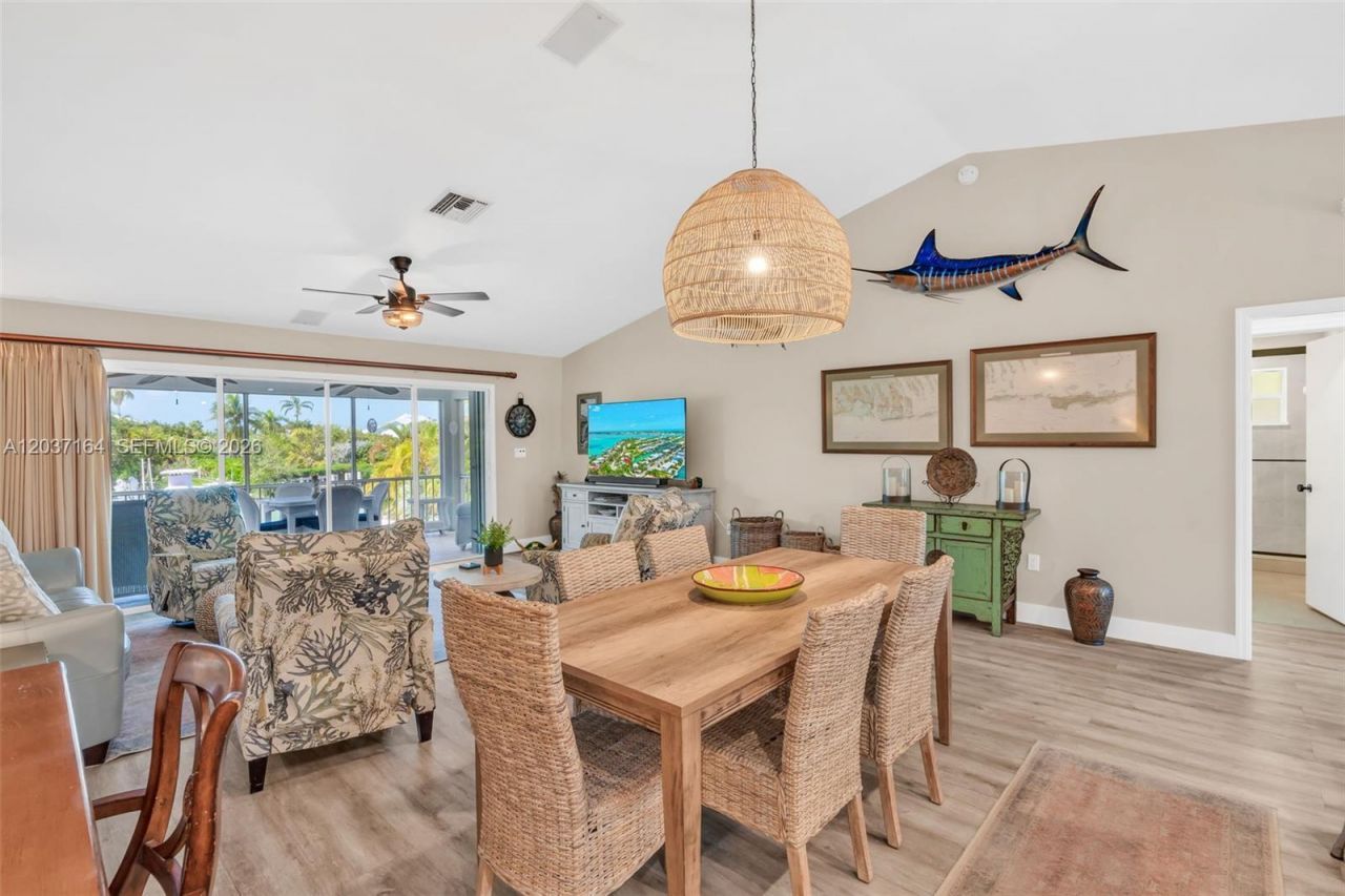 181 12th St , Key Colony, FL 33051 Photo