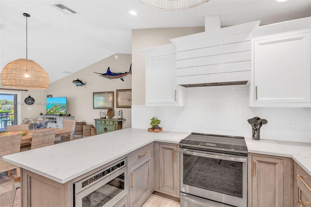181 12th St , Key Colony, FL 33051 Photo