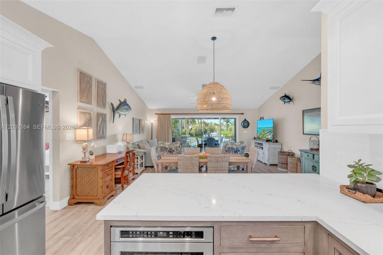 181 12th St , Key Colony, FL 33051 Photo