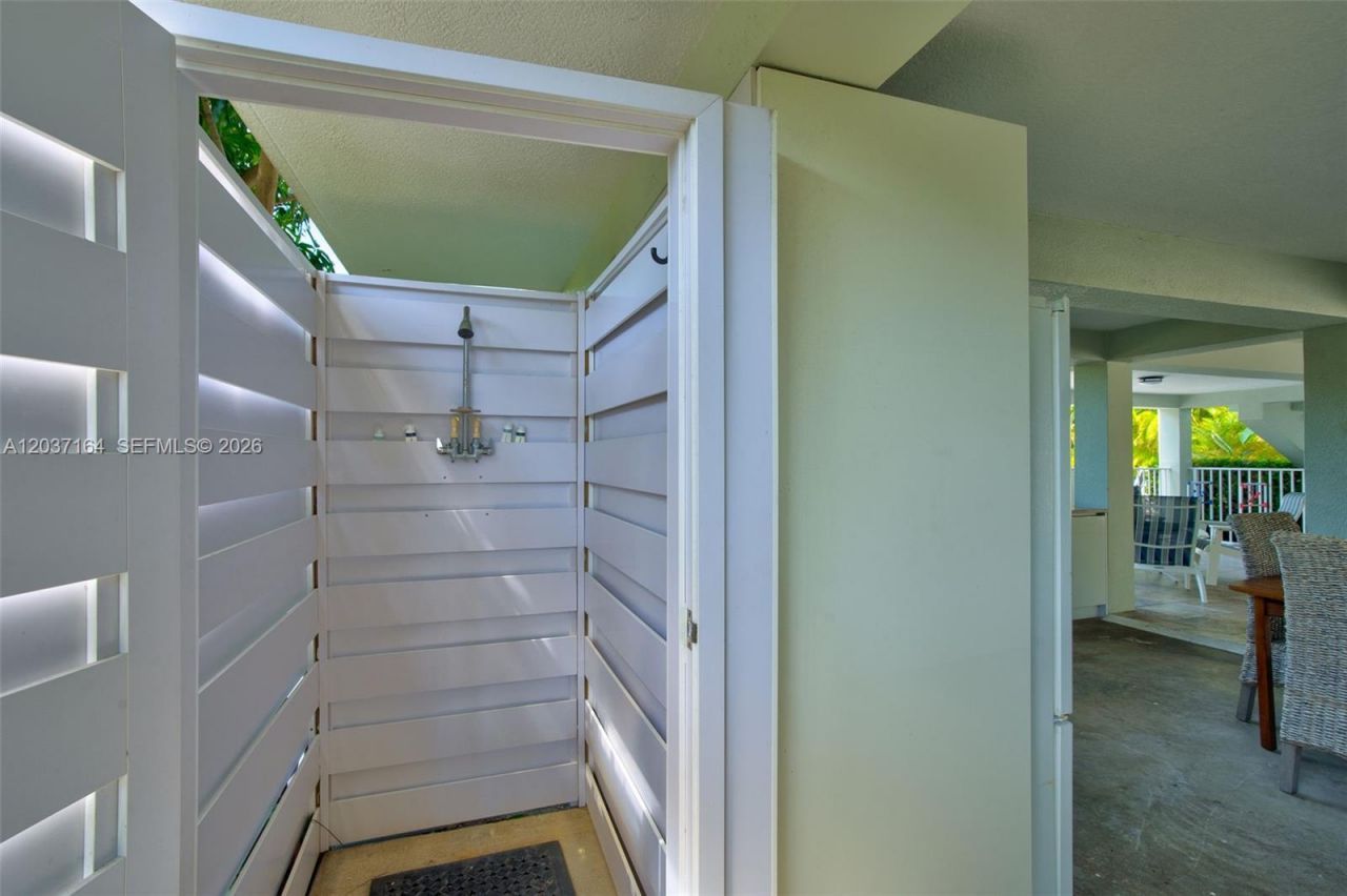 181 12th St , Key Colony, FL 33051 Photo