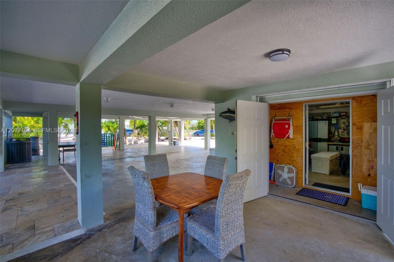 181 12th St , Key Colony, FL 33051 Photo