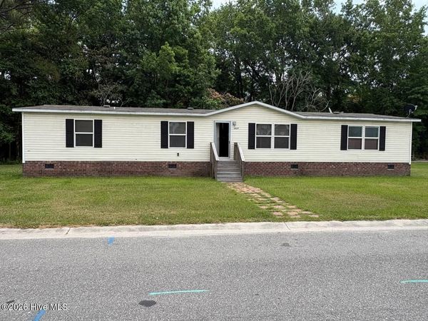 5927 Berkley Drive , Grifton, NC 28530