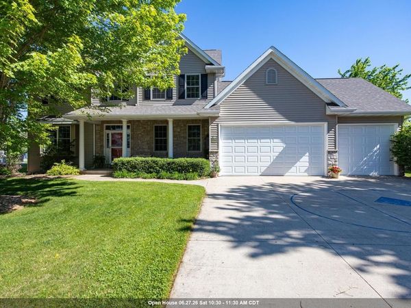 2702 E CORRIDOR DRIVE, Appleton, WI 54913