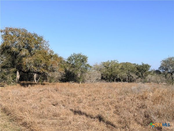 1776 FM 1351 , Goliad, TX 78746