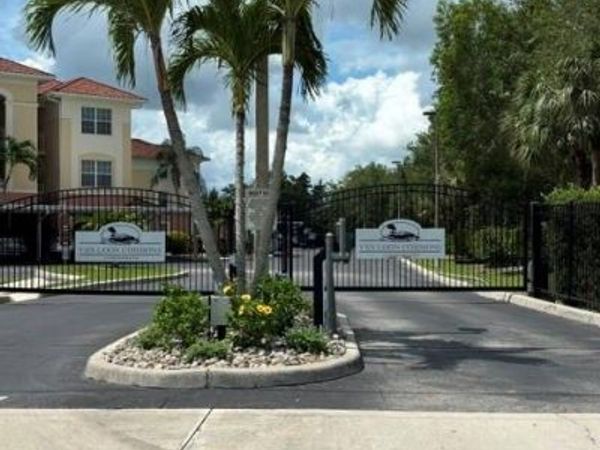 1109 Van Loon Commons CIR , Unit 204, CAPE CORAL, FL 33909