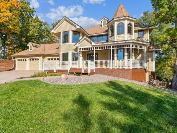 1451 Brookshire Court, New Brighton, MN 55112