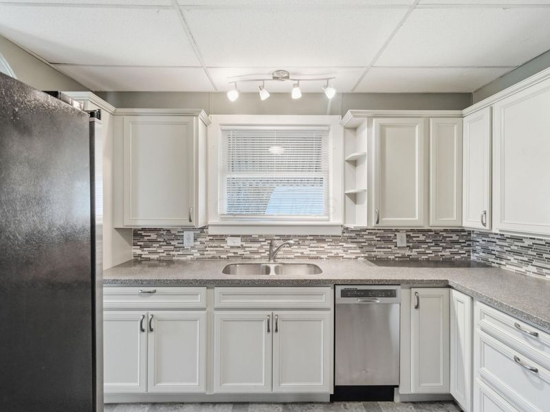 125 W Lincoln Avenue , Bellefontaine, OH 43311 Photo 24