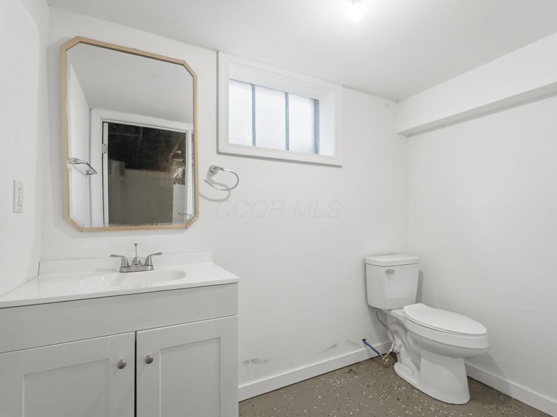 125 W Lincoln Avenue , Bellefontaine, OH 43311 Photo 54