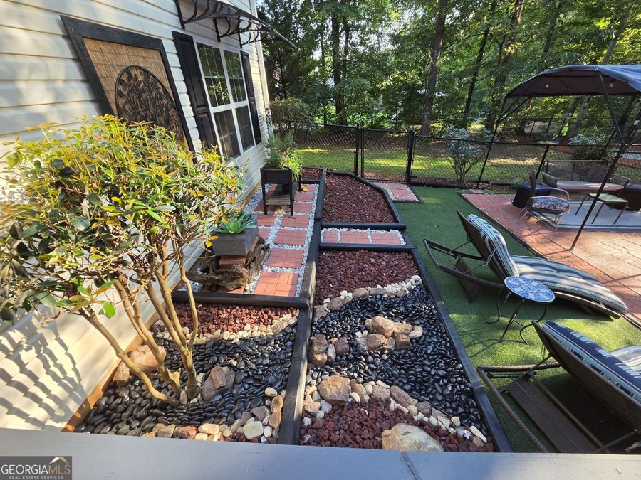 Property Image 93