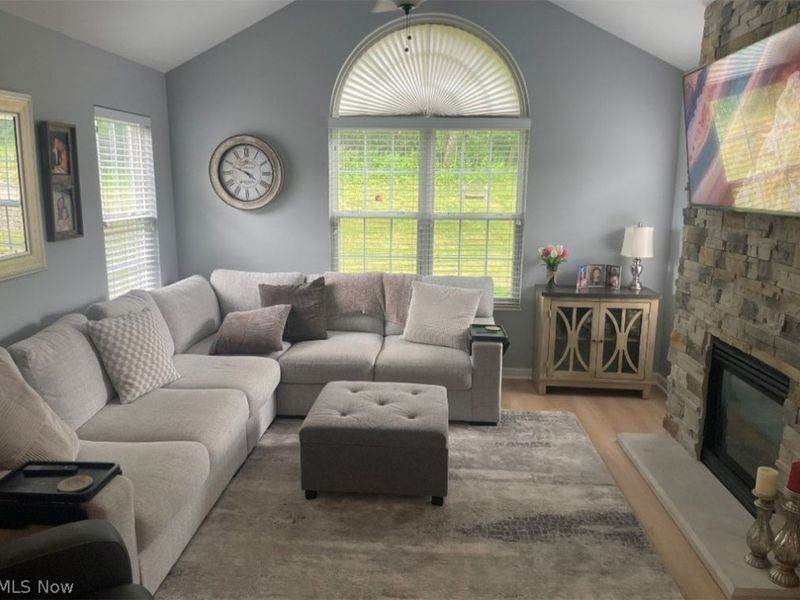 695 E Western Reserve Road, Unit 1704, Youngstown, OH 44514 Photo 7