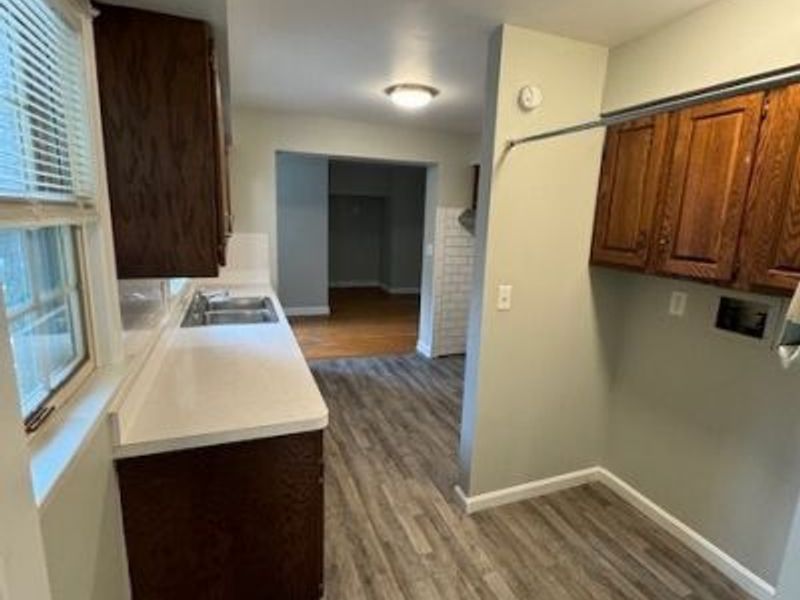 37824 Park Avenue , Willoughby, OH 44094 Photo 8