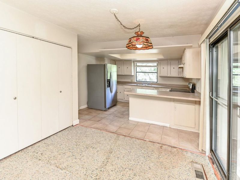 8022 Timbertree, Unit 5-2, West Chester, OH 45069 Photo 21