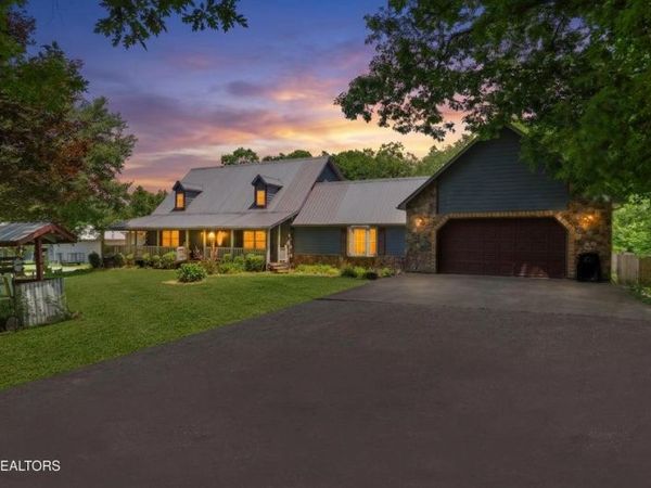 1036 Dye Rd, Clarkrange, TN