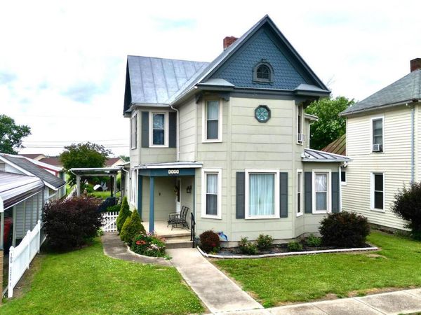 106 Church Street , Frankfort, OH 45628