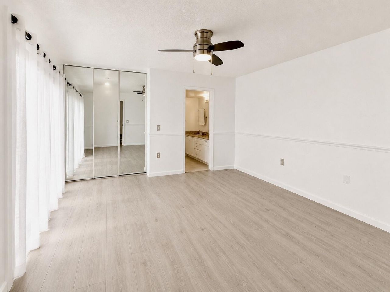 1303 13th Way, West Palm Beach, FL 33407 Photo