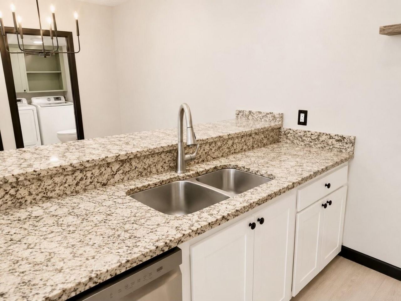 1303 13th Way, West Palm Beach, FL 33407 Photo